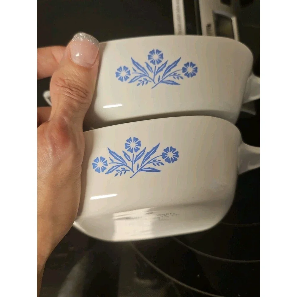Corningware excellent few